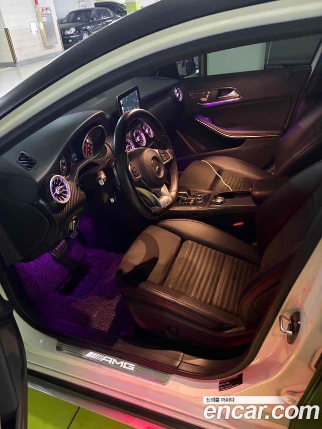 Mercedes-Benz A-класс W176 A45 AMG 4MATIC, 2017 11