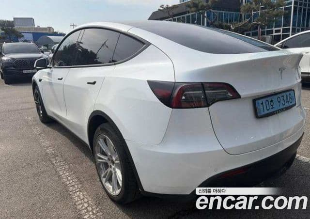 Tesla модель Y Long Range AWD, 2022 9