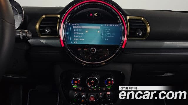 Mini Cooper 클럽맨 2세대, 2023 14