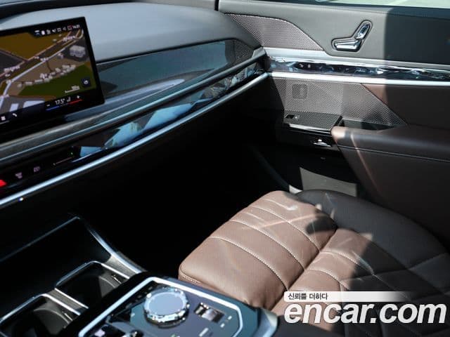 BMW 7시리즈 (G70) 740i sDrive M Sport, 2023 16