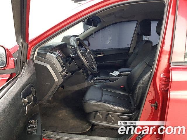 KG모빌리티(SsangYong) Korando Sport Fashion, 2015 8