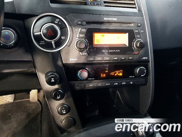 KG모빌리티(SsangYong) Korando Sport Fashion, 2015 13