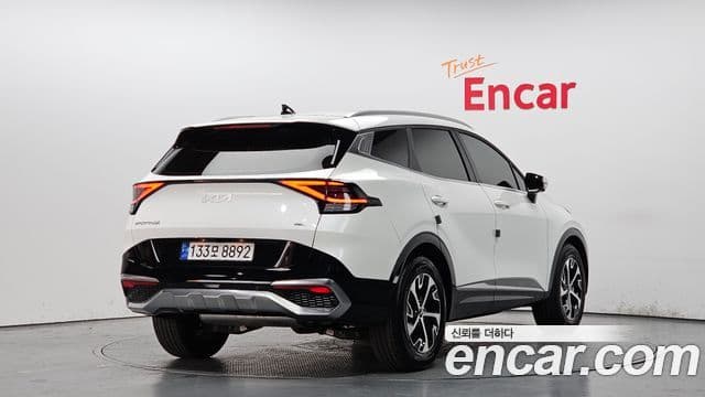 Kia Sportage 5세대 гибрид Signature 2WD, 2024 2