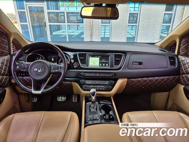 Kia All New Carnival President, 2017 10