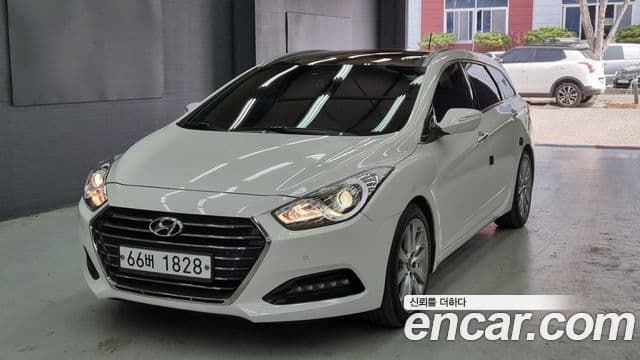 Hyundai i40 Premium, 2012 1
