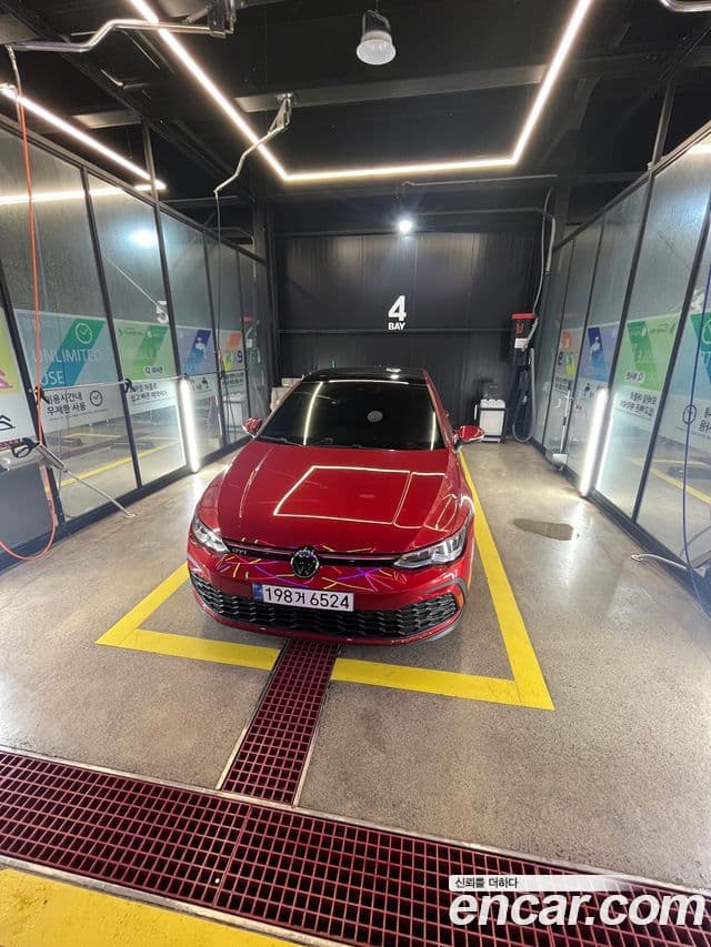 Volkswagen Гольф 8세대 2.0 GTI, 2024 2