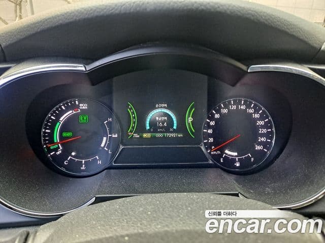 Kia K5 гибрид Prestige, 2013 3