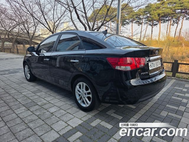 Kia Forte 빌트인캠2 — базовая версия - Built-in Cam 2, 2011 4