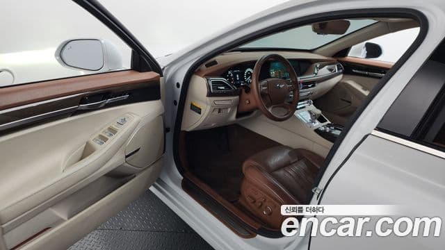Genesis G90 Premium Luxury, 2021 10