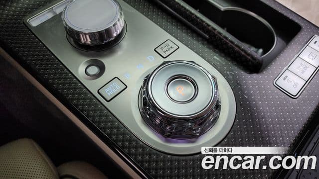 Genesis G80 (RG3) бензин 3.5 турбо AWD, 2025 9