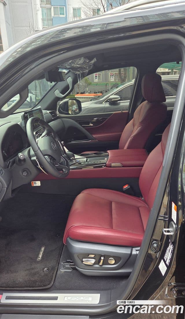 Lexus LX 4세대 Luxury, 2025 все фото