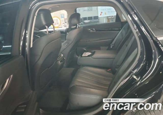 Genesis G80 (RG3) бензин 2.5 турбо AWD, 2022 10