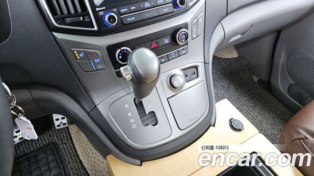 Hyundai Grand Starex 4WD кемпер, 2017 9