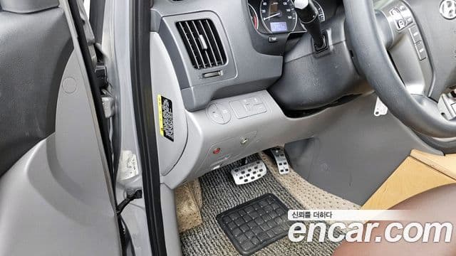 Hyundai Grand Starex 4WD кемпер, 2017 16