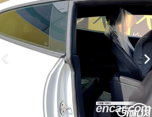 Volkswagen 시로코 2.0 TDI R-Line, 2012 16