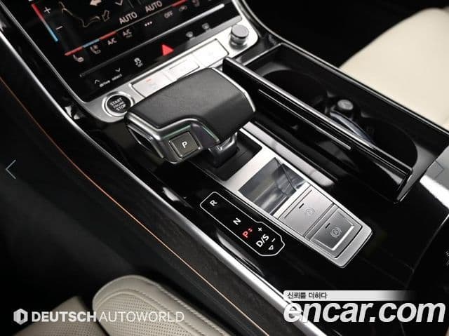 Audi A8 (D5) 55 TFSI Quattro Premium LWB, 2022 9