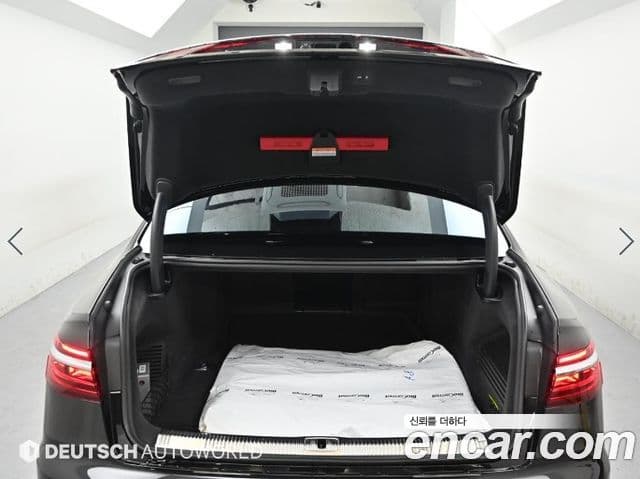 Audi A8 (D5) 55 TFSI Quattro Premium LWB, 2022 19