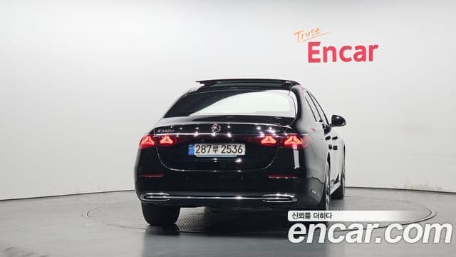 Mercedes-Benz E-класс W214 Exclusive, 2024 4