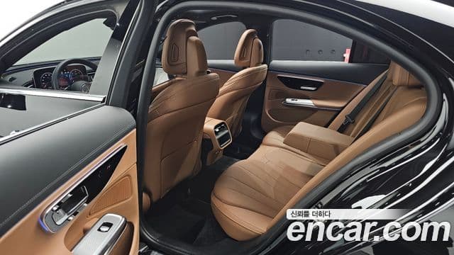 Mercedes-Benz E-класс W214 Exclusive, 2024 12