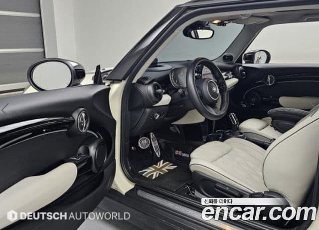 Mini Cooper S 3세대, 2023 10