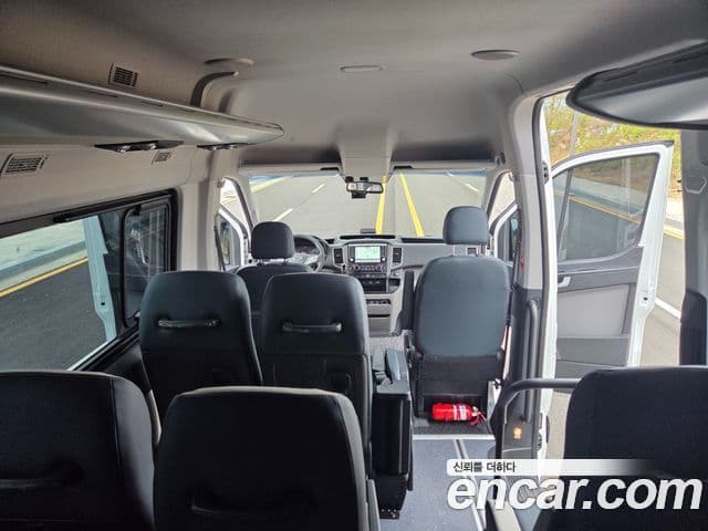 Hyundai 쏠라티 Luxury, 2024 19