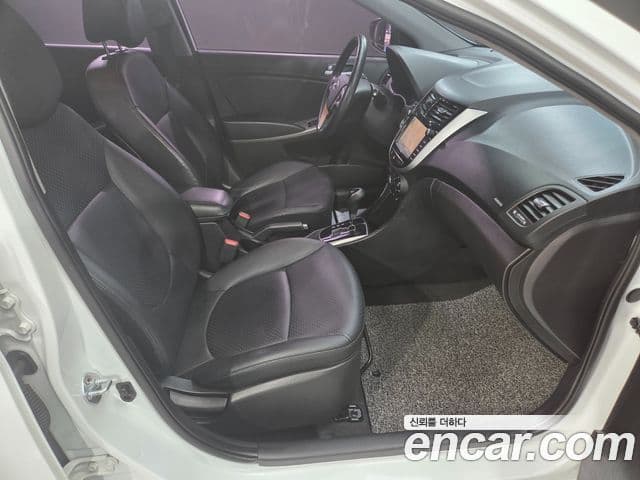 Hyundai Accent(новый кузов / новое поколение) Modern, 2017 8