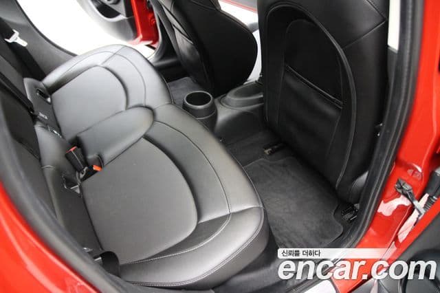 Mini Cooper D 3세대, 2018 16