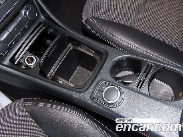 Mercedes-Benz A-класс W176 Style, 2015 13