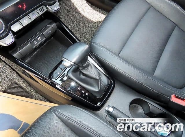 Kia Stonic Prestige, 2018 10