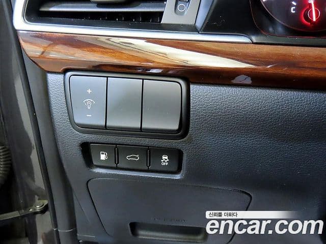 Kia All New K7 3.0 LPI Luxury (арендный автомобиль), 2016 13