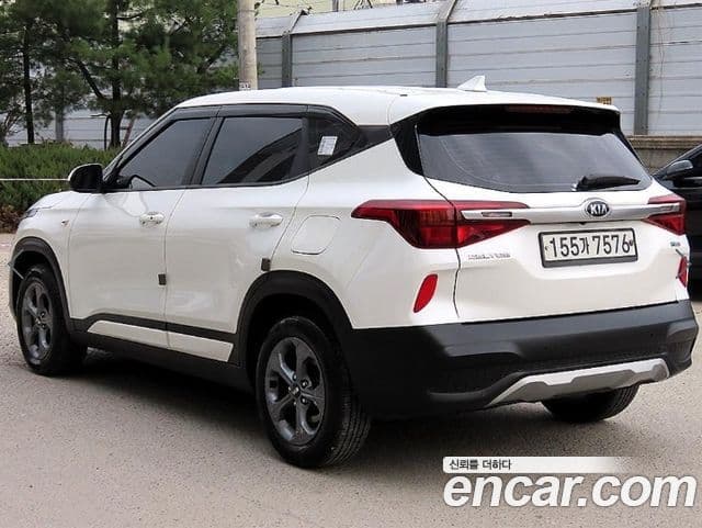 Kia Seltos Trendy, 2020 4