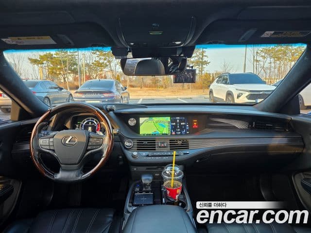 Lexus LS500 5세대 3.5 Luxury AWD, 2018 8