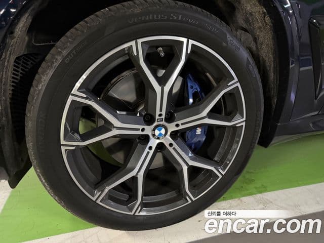 BMW X5 (G05) xDrive 40i M Sport, 2024 все фото