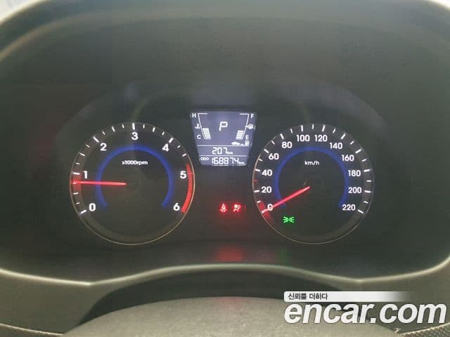 Hyundai Accent(новый кузов / новое поколение) Premier, 2011 13