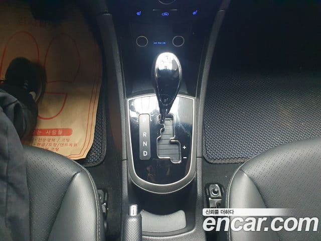 Hyundai Accent(новый кузов / новое поколение) Premier, 2011 15