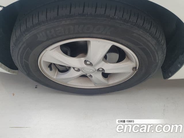 Hyundai Accent(новый кузов / новое поколение) Premier, 2011 19