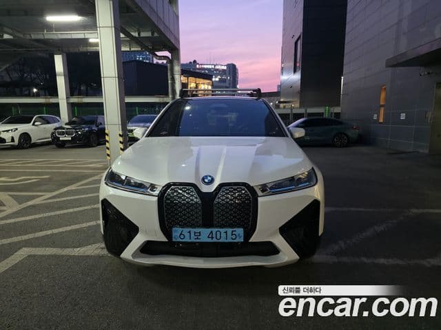 BMW iX xDrive50 Sport Plus, 2023 1