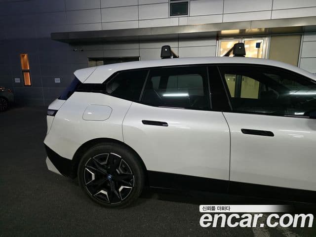 BMW iX xDrive50 Sport Plus, 2023 4