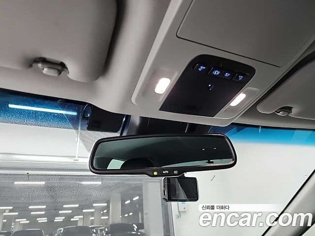 Toyota 캠리 (XV70) 2.5 LE гибрид, 2021 15