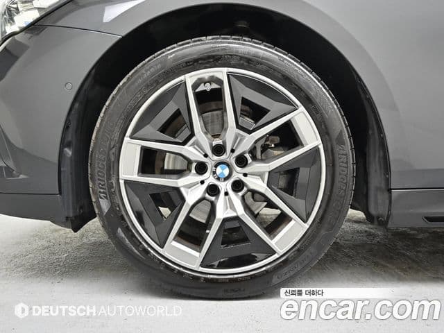 BMW 5시리즈 (G60), 2025 все фото