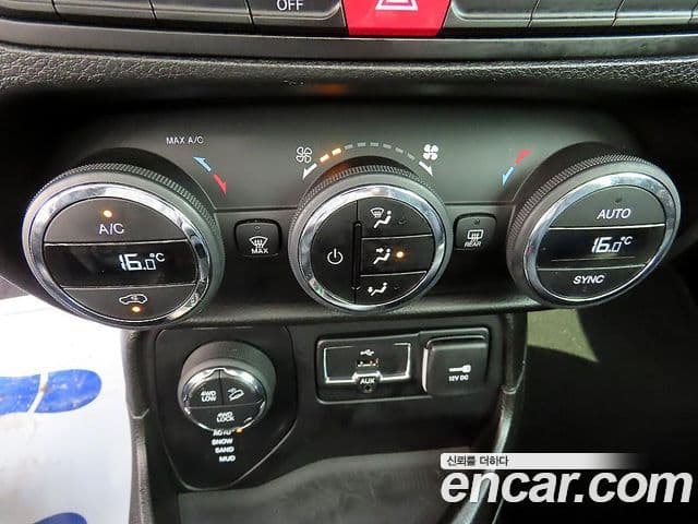 Jeep Renegade 2.0 дизель Longitude AWD, 2017 12