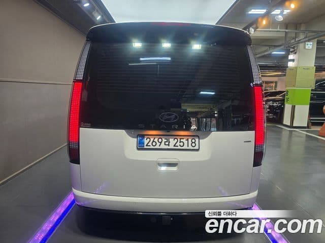 Hyundai Staria Inspiration, 2025 4