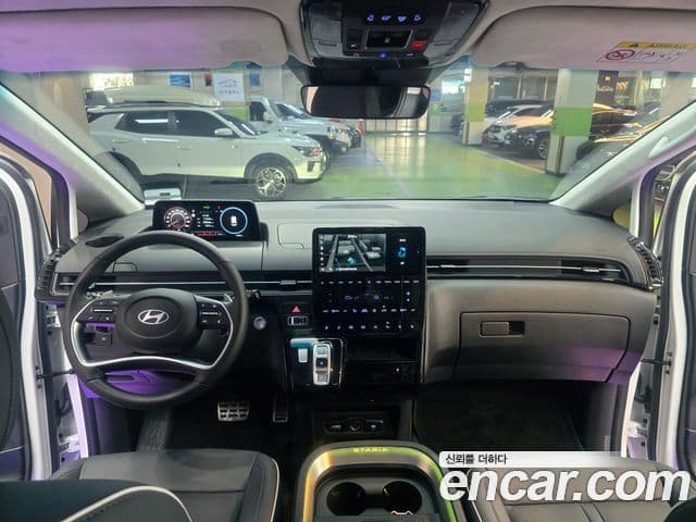 Hyundai Staria Inspiration, 2025 7