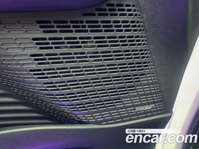 Hyundai Staria Inspiration, 2025 11