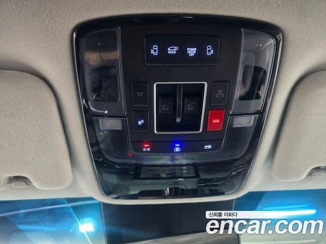 Hyundai Staria Inspiration, 2025 13