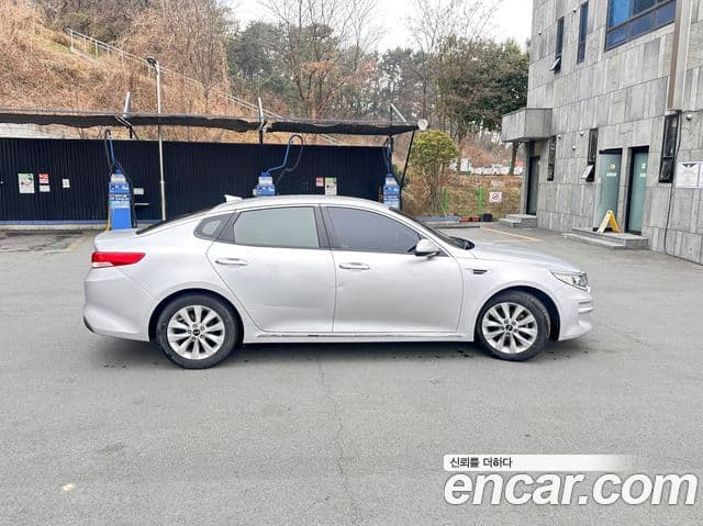 Kia K5 2세대 Noblesse, 2017 13