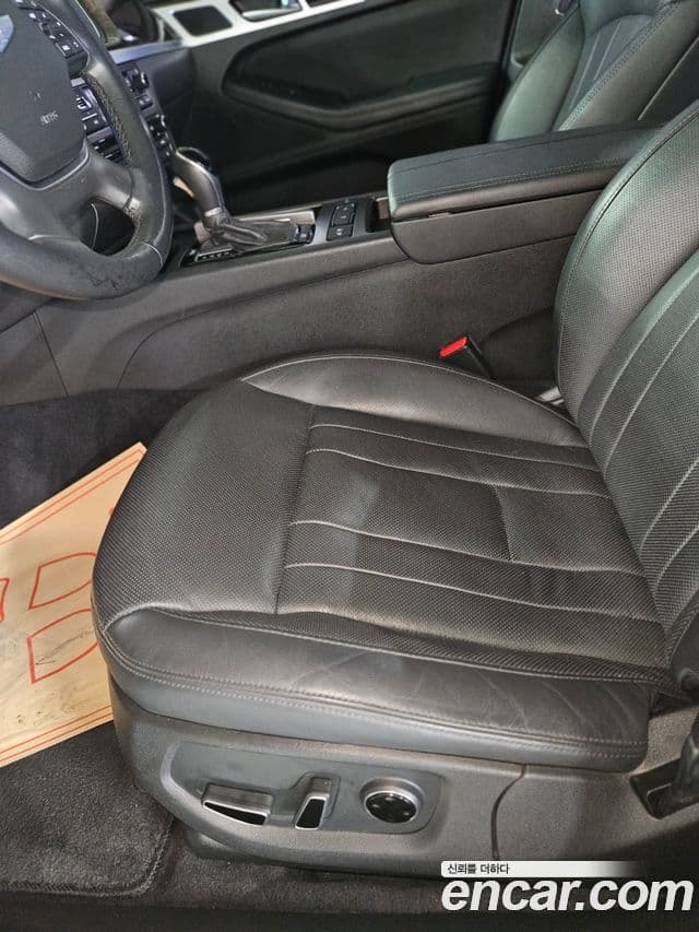 Hyundai Genesis DH Modern, 2015 9