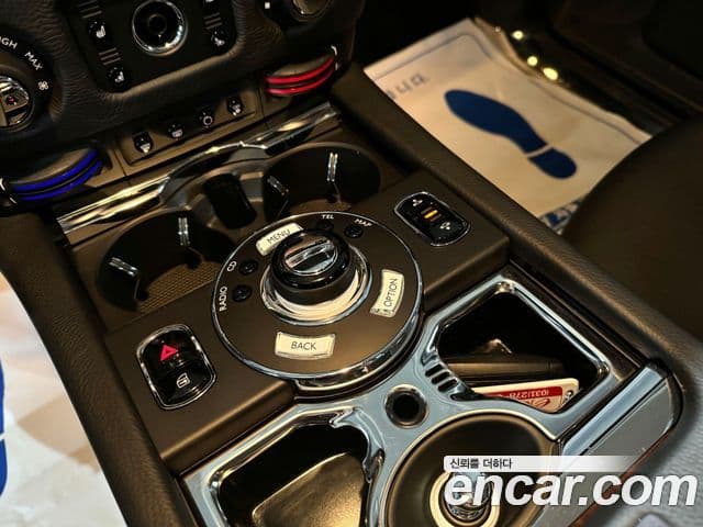 Rolls-Royce 고스트 6.6 EWB V12, 2013 11