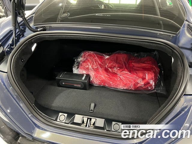 Ferrari 로마, 2021 17