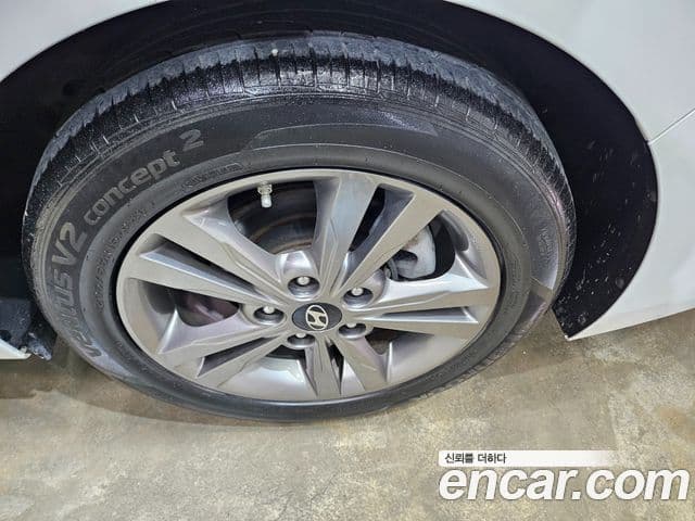 Hyundai Avante AD Modern, 2016 все фото